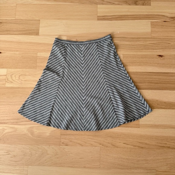 Talbots Pull-on Striped A-line 100% Cotton Shirt Size M Heather gray /blue - Picture 2 of 9